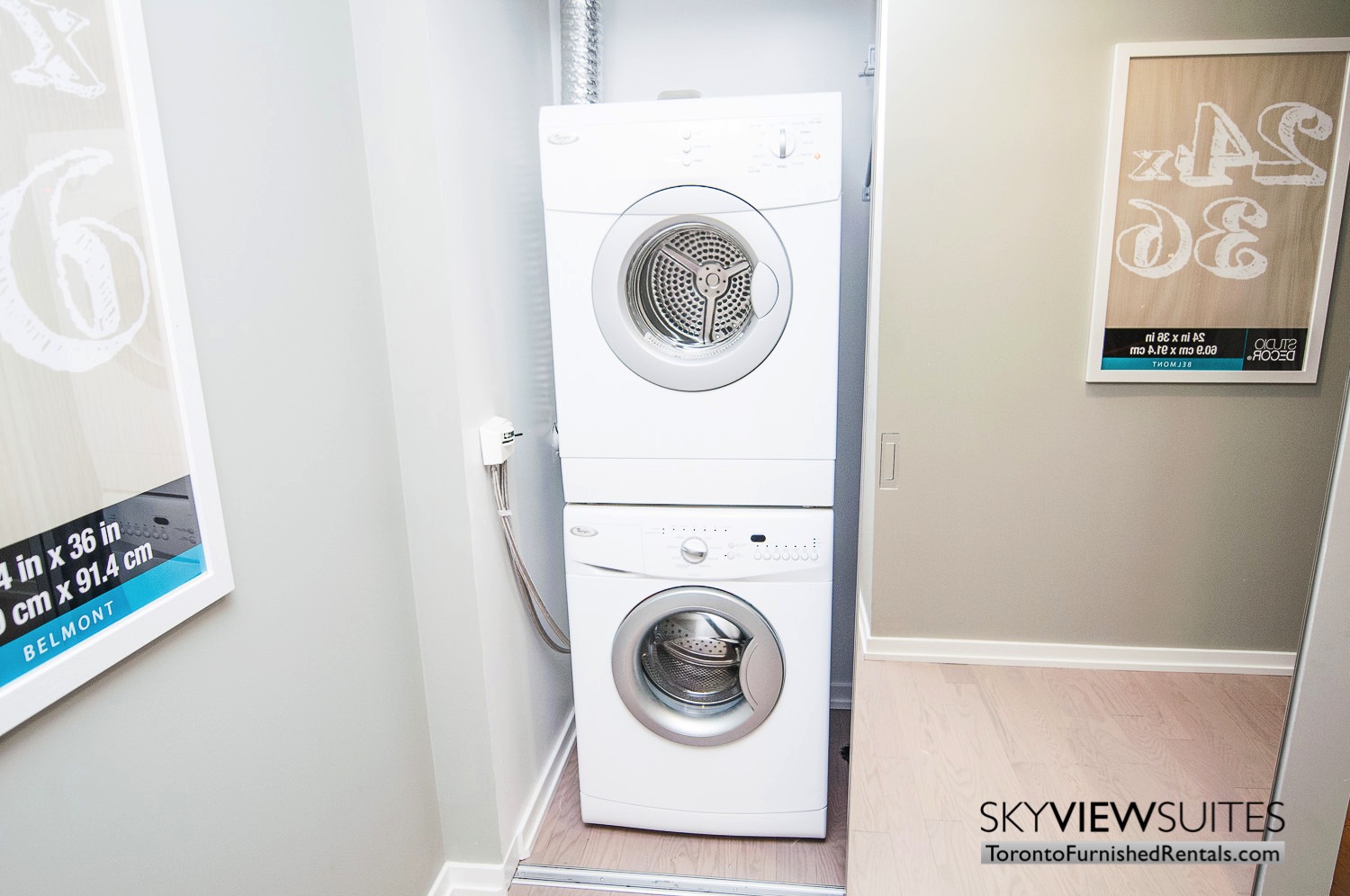 short-term-rentals-toronto-living-laundry-financial-district