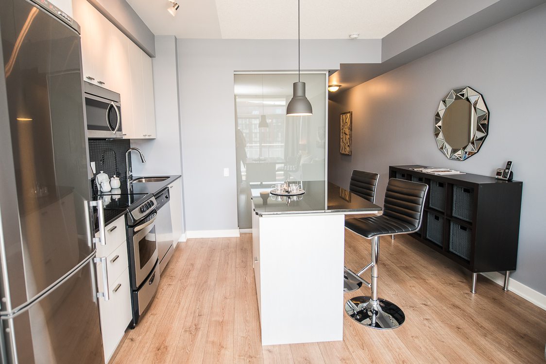 King west furnished apartment kitchen