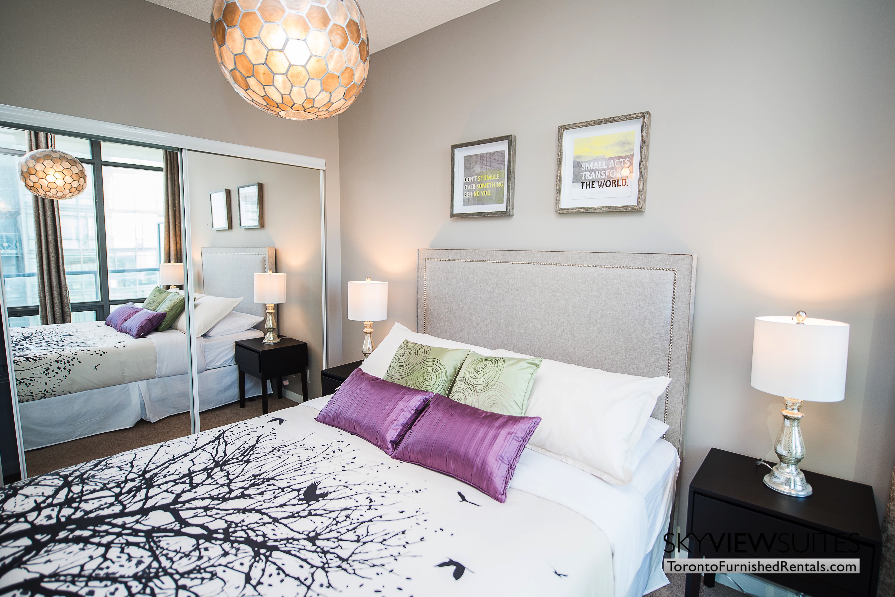 furnished-apartments-toronto-bedroom-bay-and-college