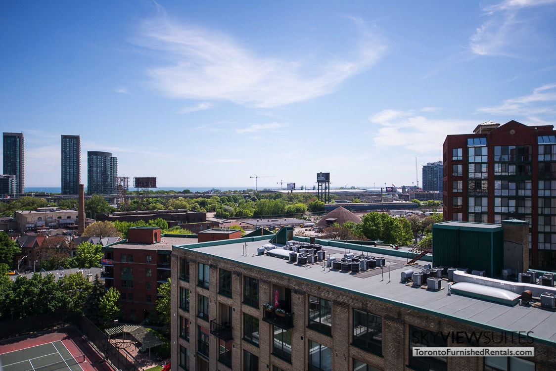 short-term-rental-views-king-west