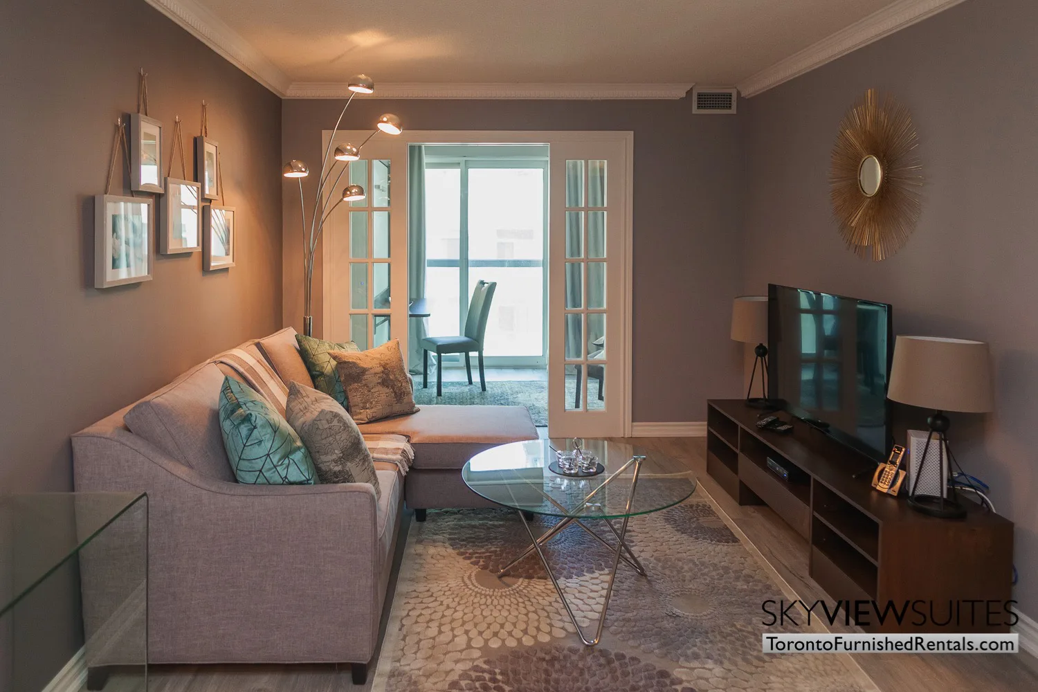 Qwest - 12 Bedroom Short Term Rental Qwest - 12 Bedroom Short Term Rental