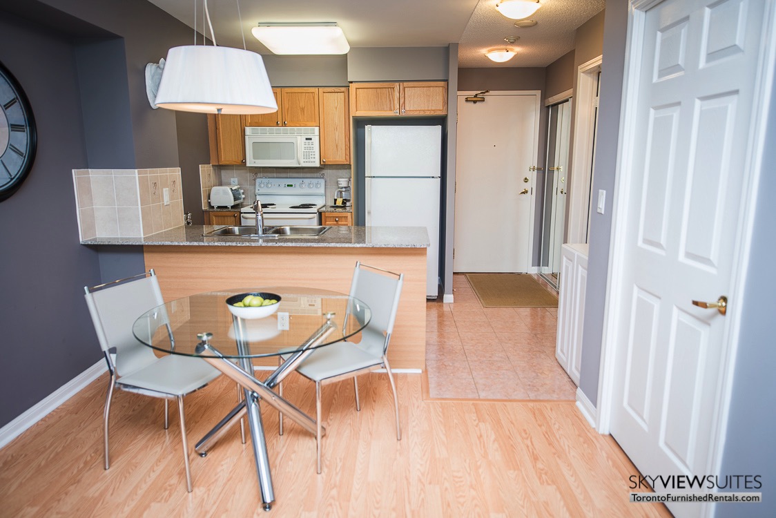 5940 Yonge Street furnished apartment toronto dining room and kitchen