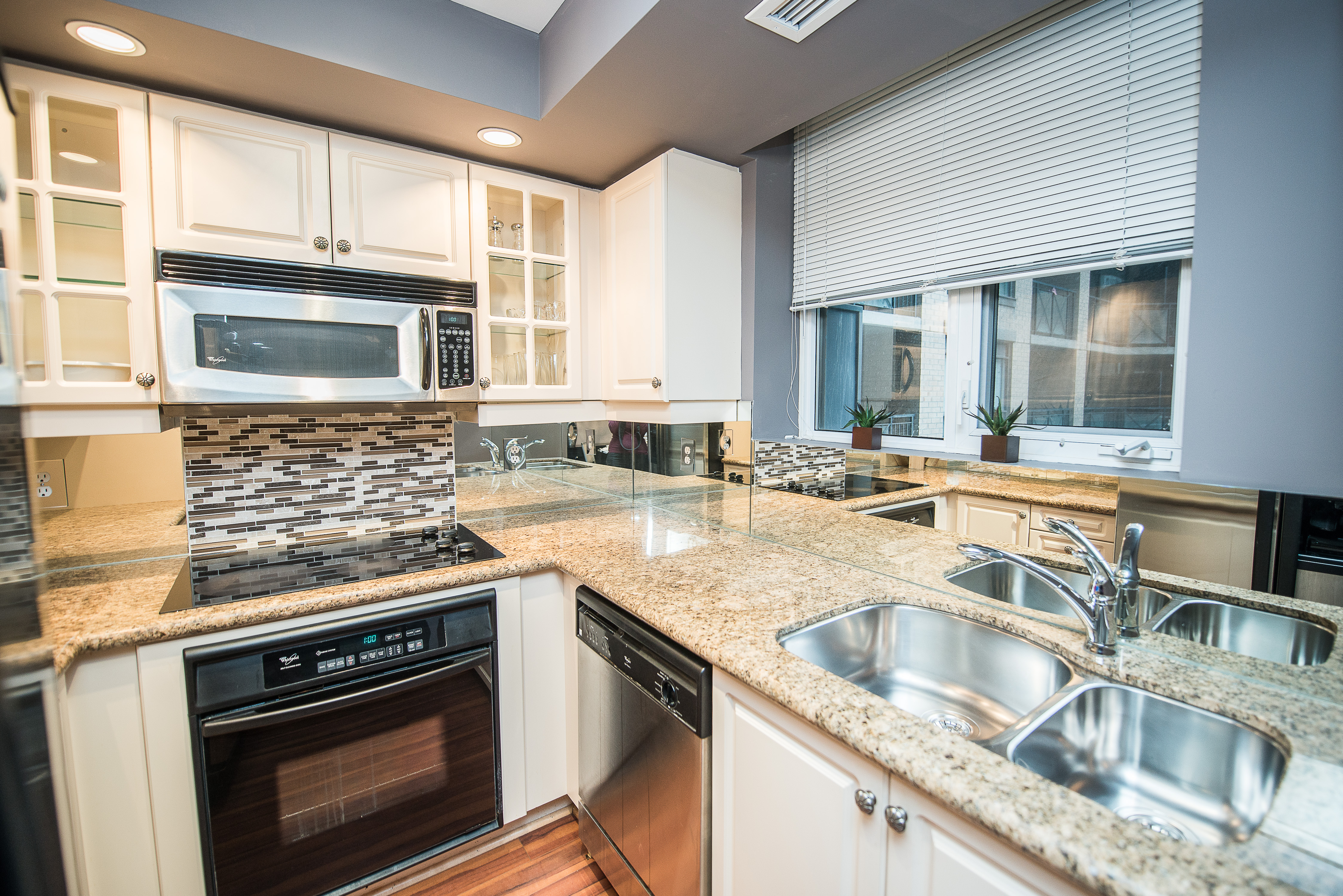 serviced apartments toronto financial district kitchen sink